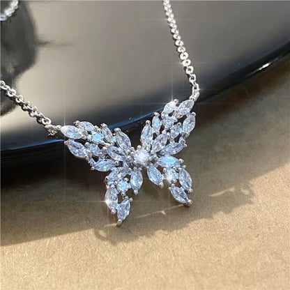 Ins Hot Sale Luxury Top Quality Butterfly Necklace for Women Romantic Bling Cubic Zircon Collar Delicate Kolye Jewelry Pendant