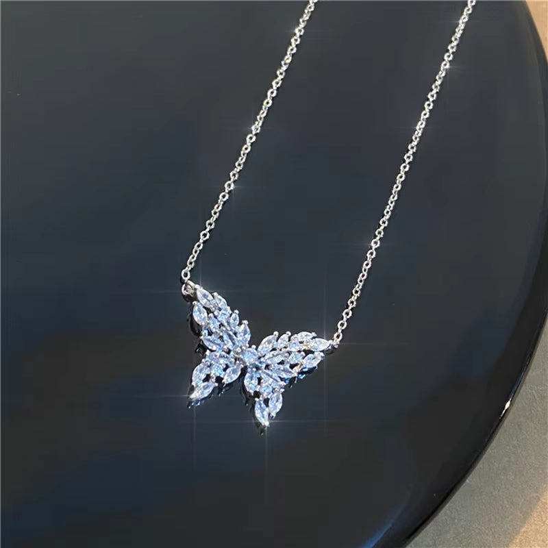 Ins Hot Sale Luxury Top Quality Butterfly Necklace for Women Romantic Bling Cubic Zircon Collar Delicate Kolye Jewelry Pendant